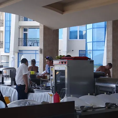 Blue Pearl Hotel 4*