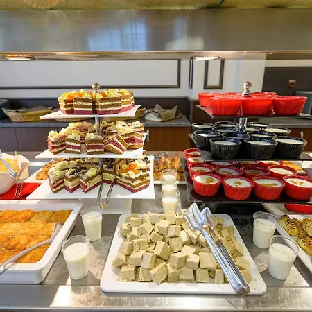 Blue Pearl فندق 4*