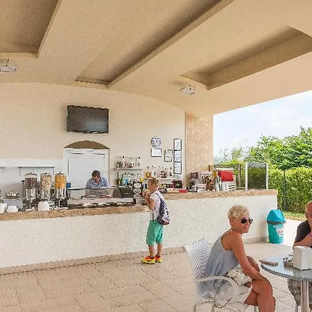 Blue Pearl 4* ساني بيتش