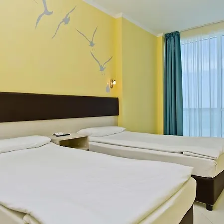 فندق Blue Pearl 4*