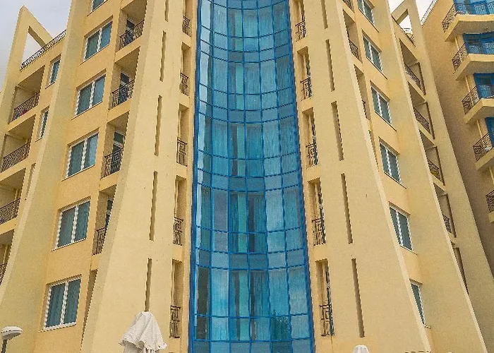 Blue Pearl Готель