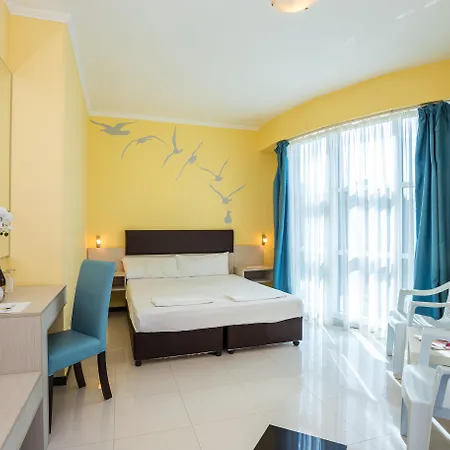 Blue Pearl Отель 4*