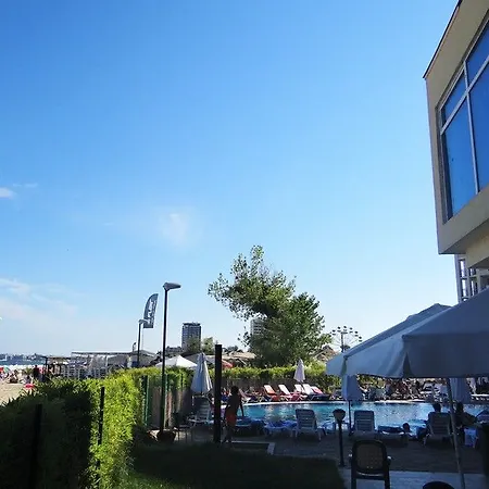 Blue Pearl Hotel 4*