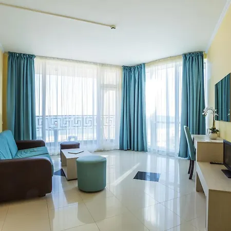 Blue Pearl Hotel 4*