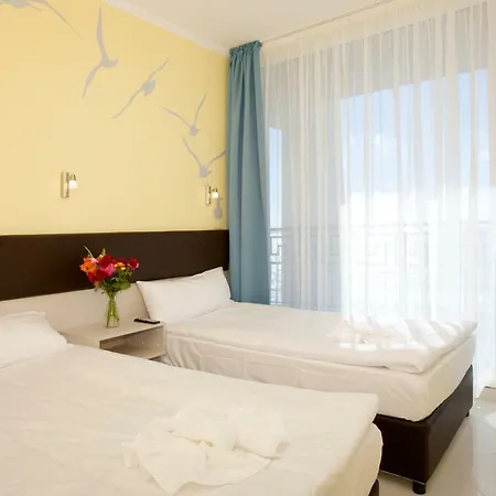 Blue Pearl Hotel 4*